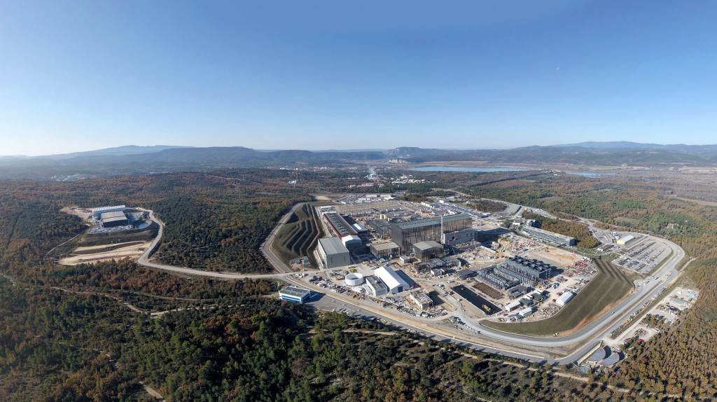 Vue aérienne de l'ITER